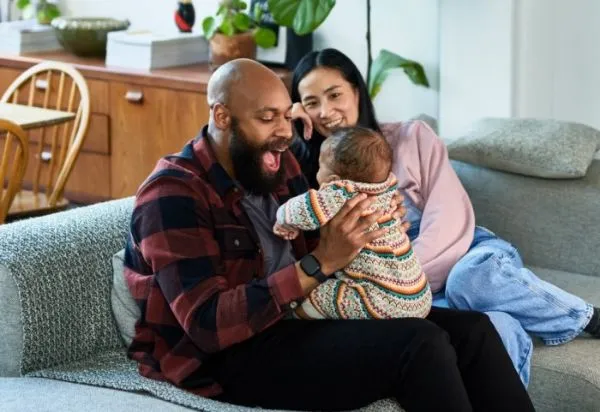 Rattacher son enfant aux cartes Vitale de chaque parent